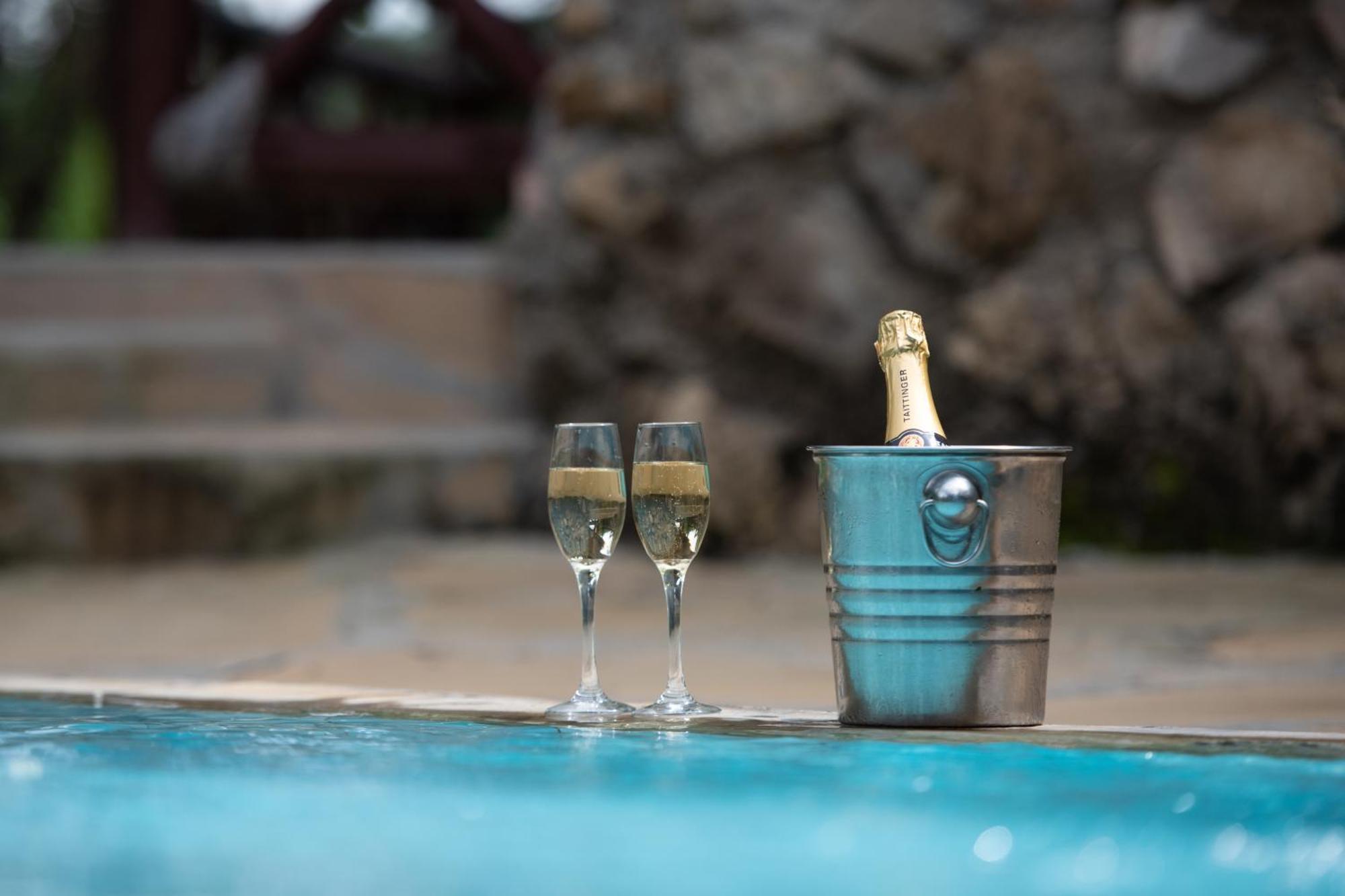 Naivasha Kongoni Lodge - Lakefront Getaway מראה חיצוני תמונה