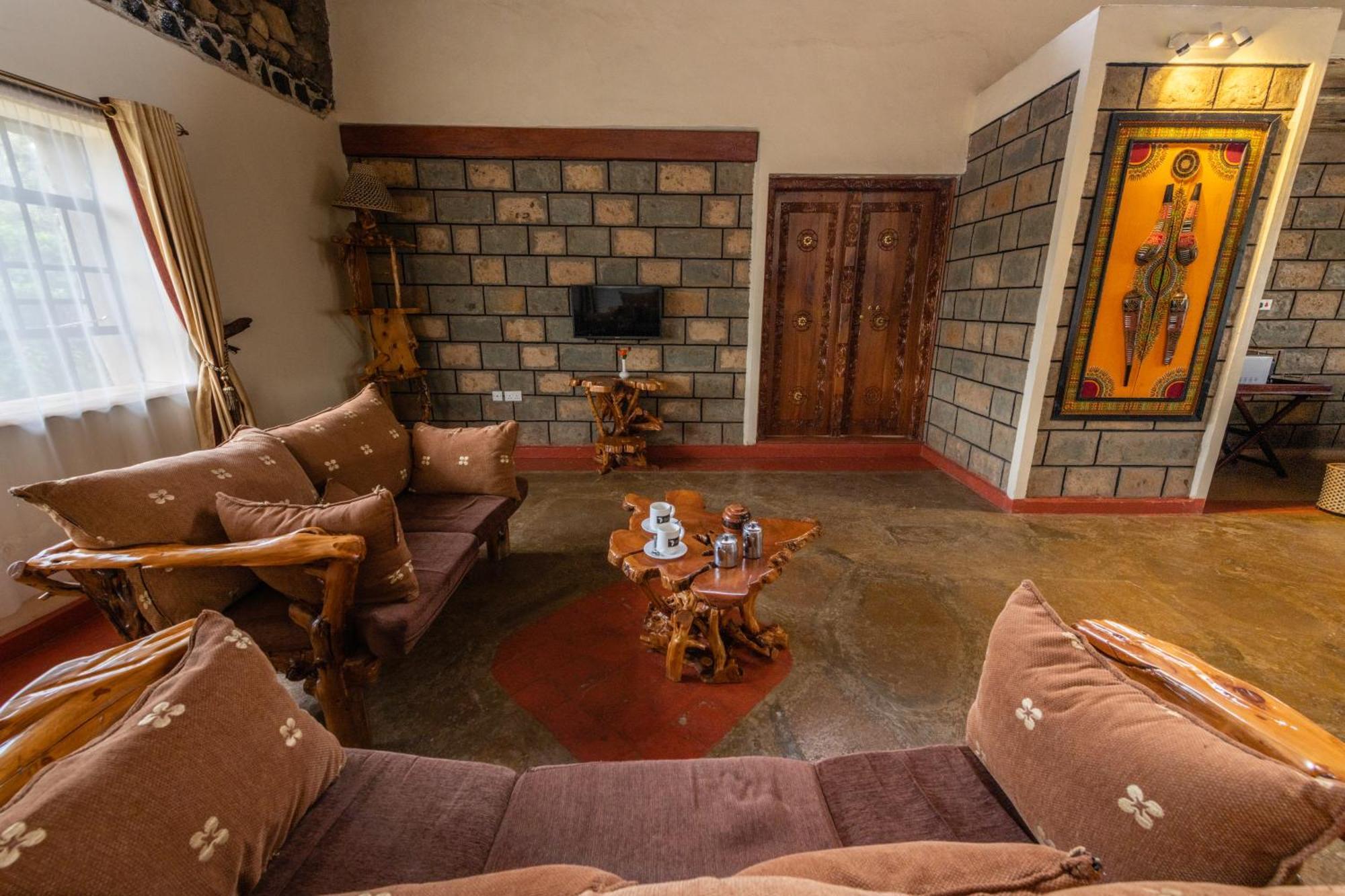 Naivasha Kongoni Lodge - Lakefront Getaway מראה חיצוני תמונה