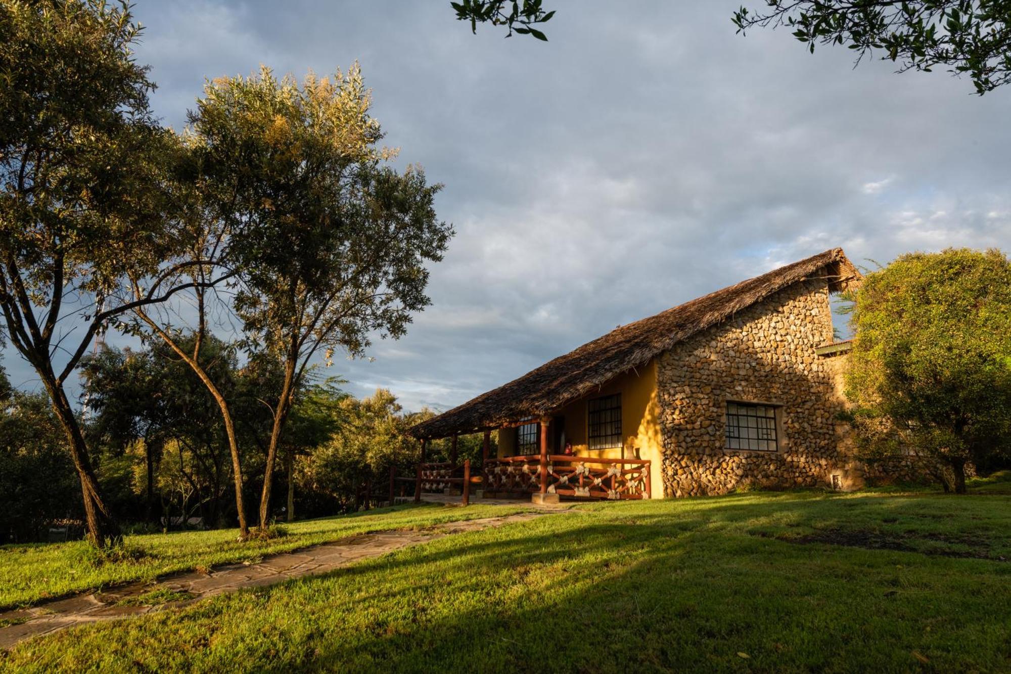 Naivasha Kongoni Lodge - Lakefront Getaway מראה חיצוני תמונה