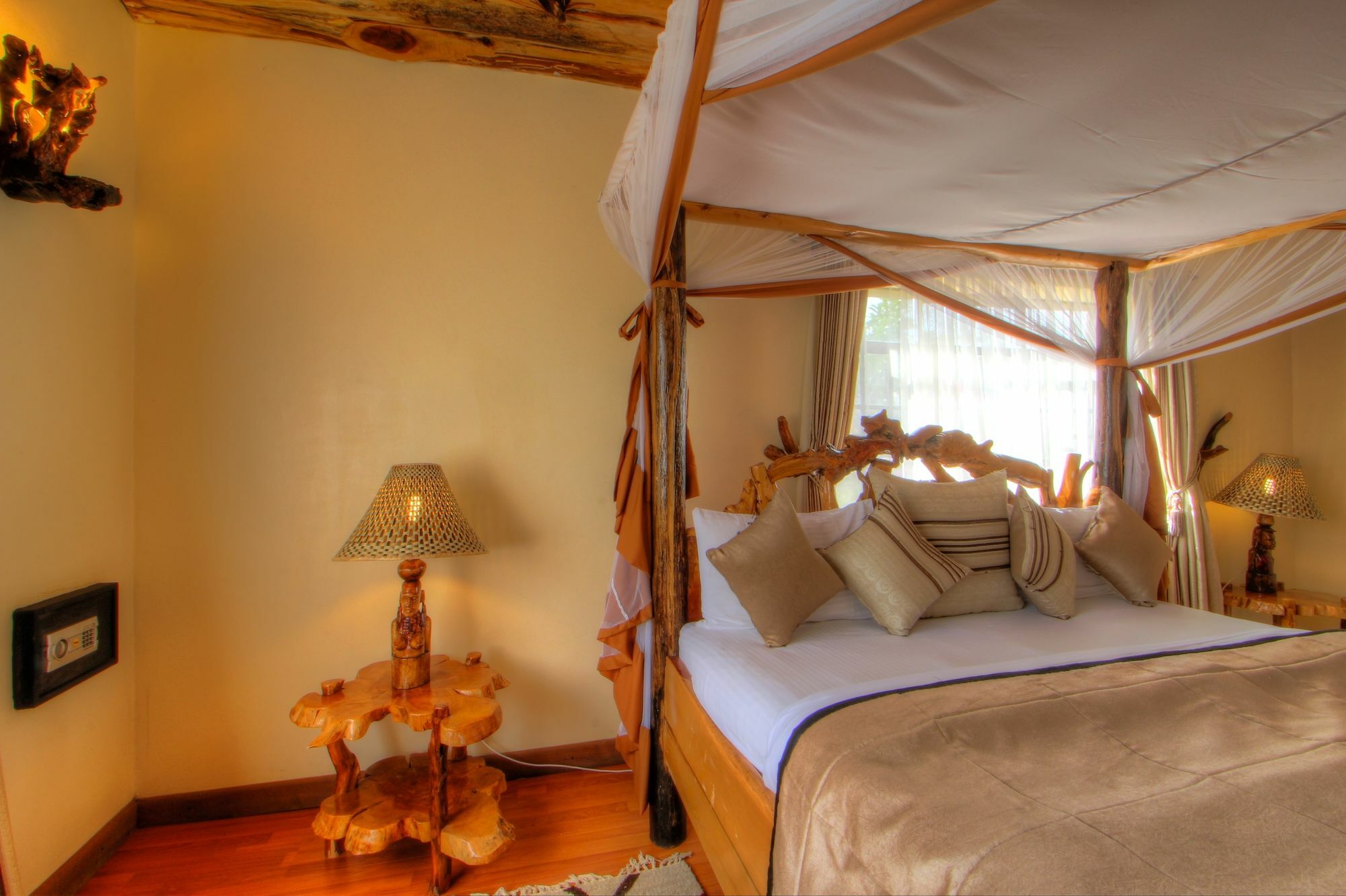 Naivasha Kongoni Lodge - Lakefront Getaway מראה חיצוני תמונה