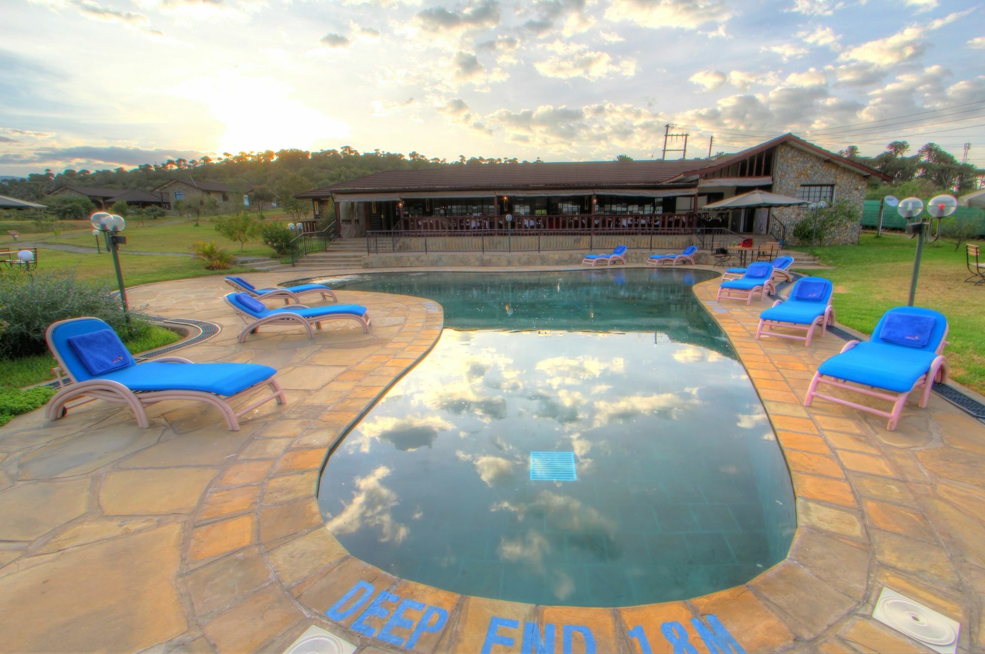 Naivasha Kongoni Lodge - Lakefront Getaway מראה חיצוני תמונה